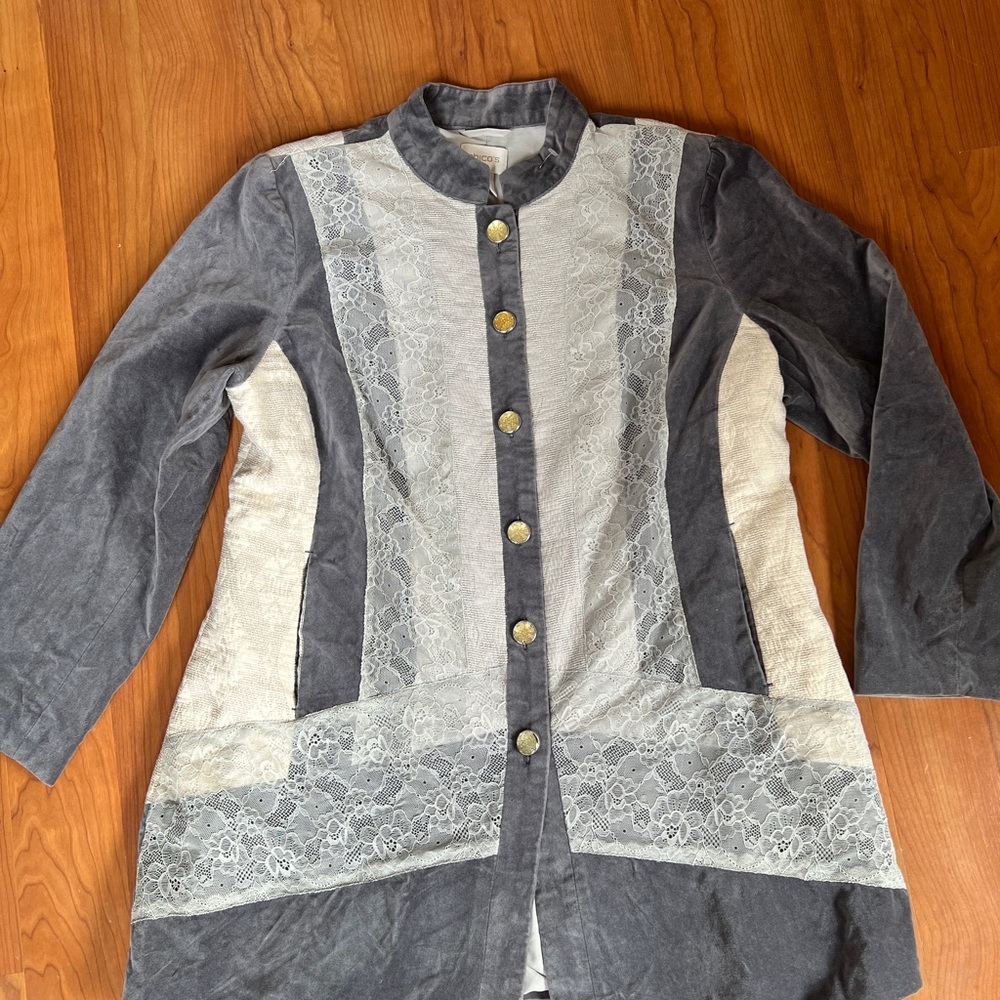 Chico's Gray and Cream Lace-Panel Blazer
